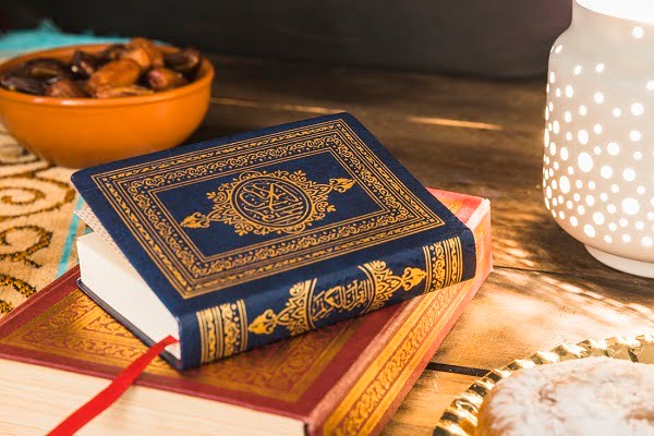 হিজরতের সময় আরেকটি ছোট ঘটনা | মদিনায় হিজরত থেকে প্রাপ্ত শিক্ষা | মহানবী হযরত মুহাম্মদ ( সাঃ ) জীবন 3 হিজরতের সময় আরেকটি ছোট ঘটনা | মদিনায় হিজরত থেকে প্রাপ্ত শিক্ষা | মহানবী হযরত মুহাম্মদ ( সাঃ ) জীবন